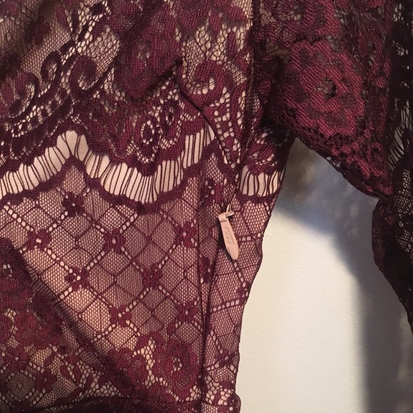 Deep Plunge V-neck dark purple lacey mini dress - Picture 4 of 8